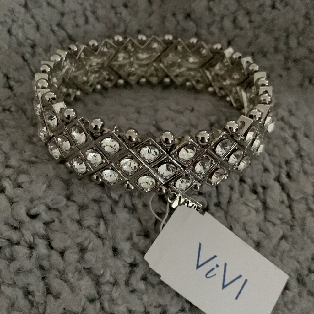 VIVI love genuine crystal formal bracelet #formal #prom #wedding #accessories